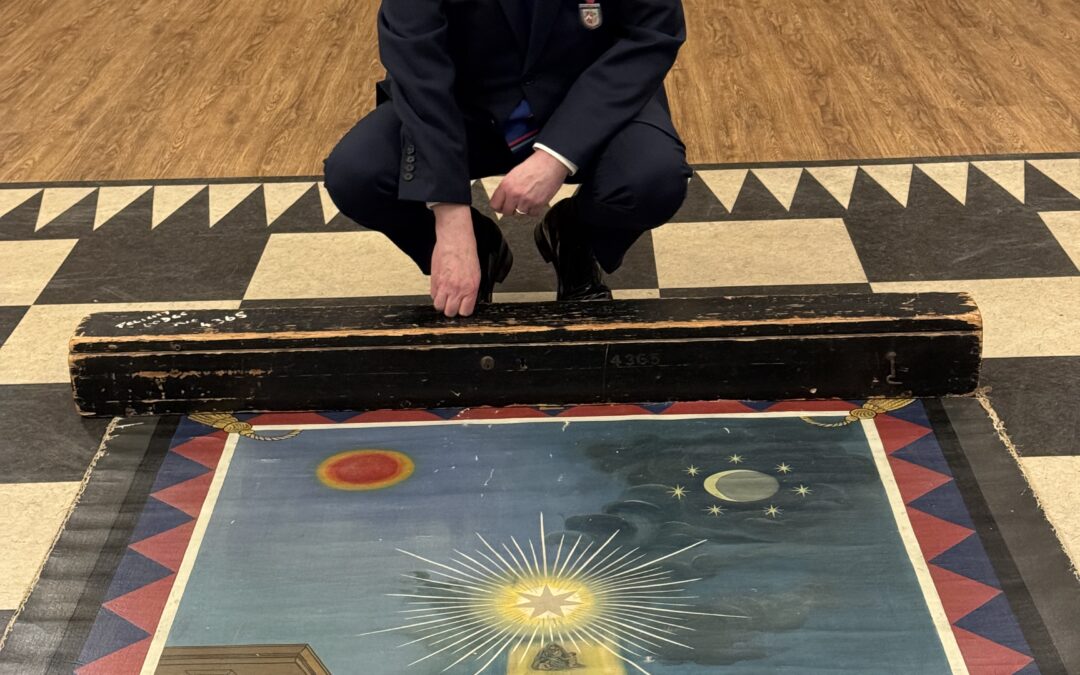 Lodge of Silent Temple welcomes the Manchester Level Club for the explanation of the Tracing Board