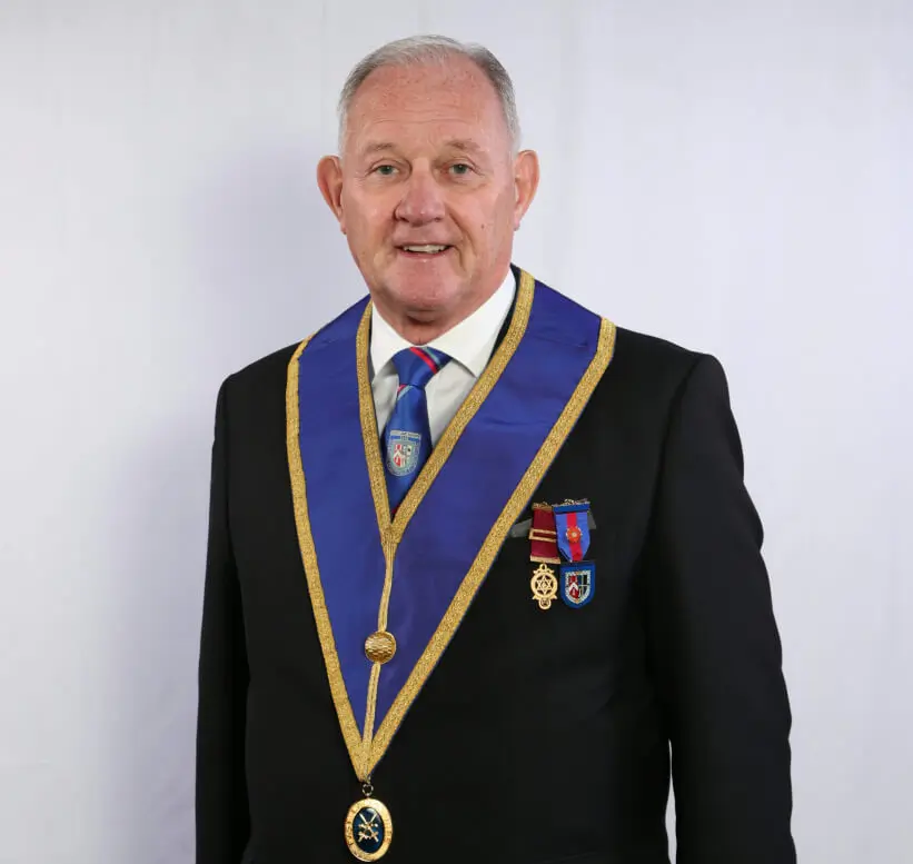 Man behind the apron: Ed Beaman, the man, the Mason, the husband